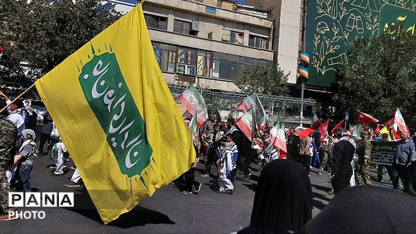 پیام قدرت از قلب پایتخت در رزمایش ۳۱۳ هزار نفری جانفدایان ایران
