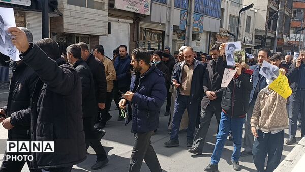 برگزاری بیعت مردم شهرکرد با فرمانده کل قوا