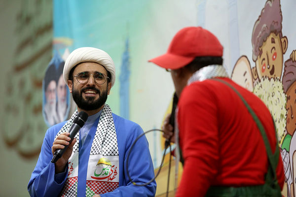 اجتماع دانش‌آموزی سربازان کوچک برای مقاومت در قم