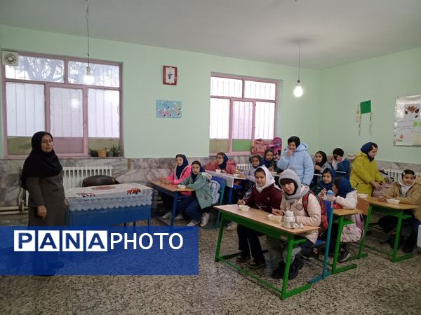 مراسم عزاداری ایام فاطمیه در مدرسه شهید خاقانی شیروان