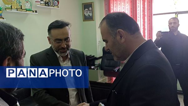 دیدار نوروزی مدیرکل آموزش و پرورش مازندران با کارکنان آموزش و پرورش محمودآباد 