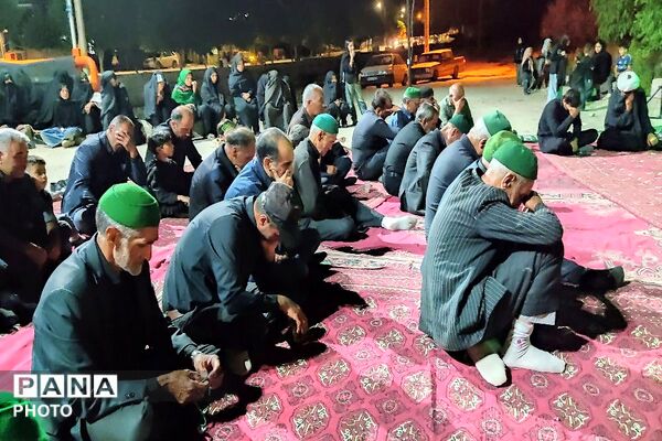 هیئت زنجیر زنی در هشتمین شب از ماه محرم الحرام در حسینیه شهدای شهر بار