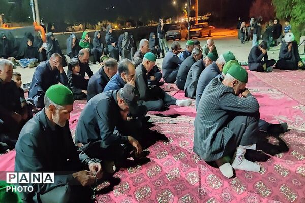 هیئت زنجیر زنی در هشتمین شب از ماه محرم الحرام در حسینیه شهدای شهر بار