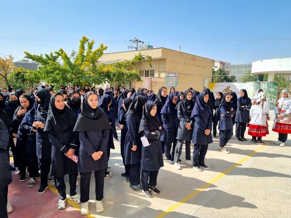 انتخابات همیار مشاور به‌مناسبت هفته بهداشت‌روان در آموزشگاه تلاش شهرستان بجنورد