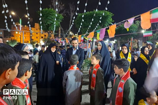  بازدید رئیس سازمان دانش‌آموزی شهرستانهای استان تهران از غرفه «با انرژی‌ها» منطقه کهریزک
