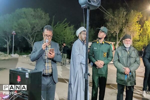 سنگر ما خیابان است 