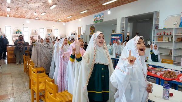جشن تکلیف دختران اسالم