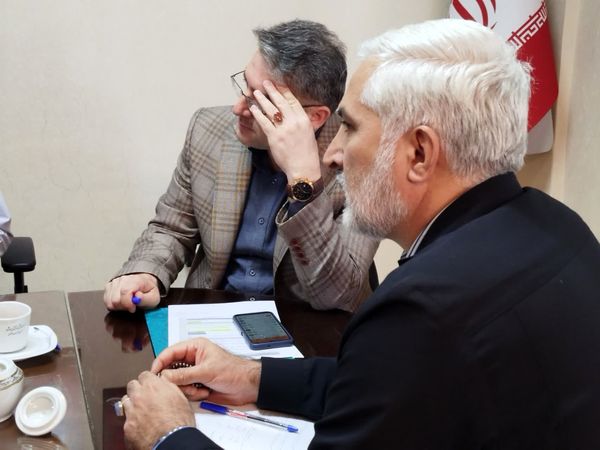 جلسه بررسی و تصمیم گیری در خصوص آزمون مجدد هدایت تحصیلی در مشهد