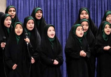 امسال ۱۶۰۶۷۹ دانش‌آموز شامل ۸۰۳۳ گروه سرود مدرسه‌ای در بخش سرود جشنواره فردا شرکت کرده‌اند