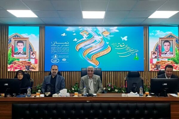 نماز و قرآن، زیربنای تربیت دانش‌آموزان شجاع، باایمان و توانمند است