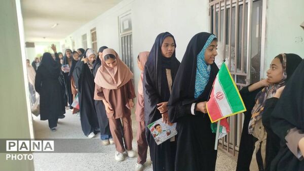 میناب، جایی برای شکوفایی جوانه‌ها