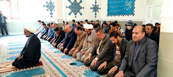افتتاح نمازخانه هنرستان شبانه‌روزی کار و دانش خاص عبدالحسین تنباکوچی