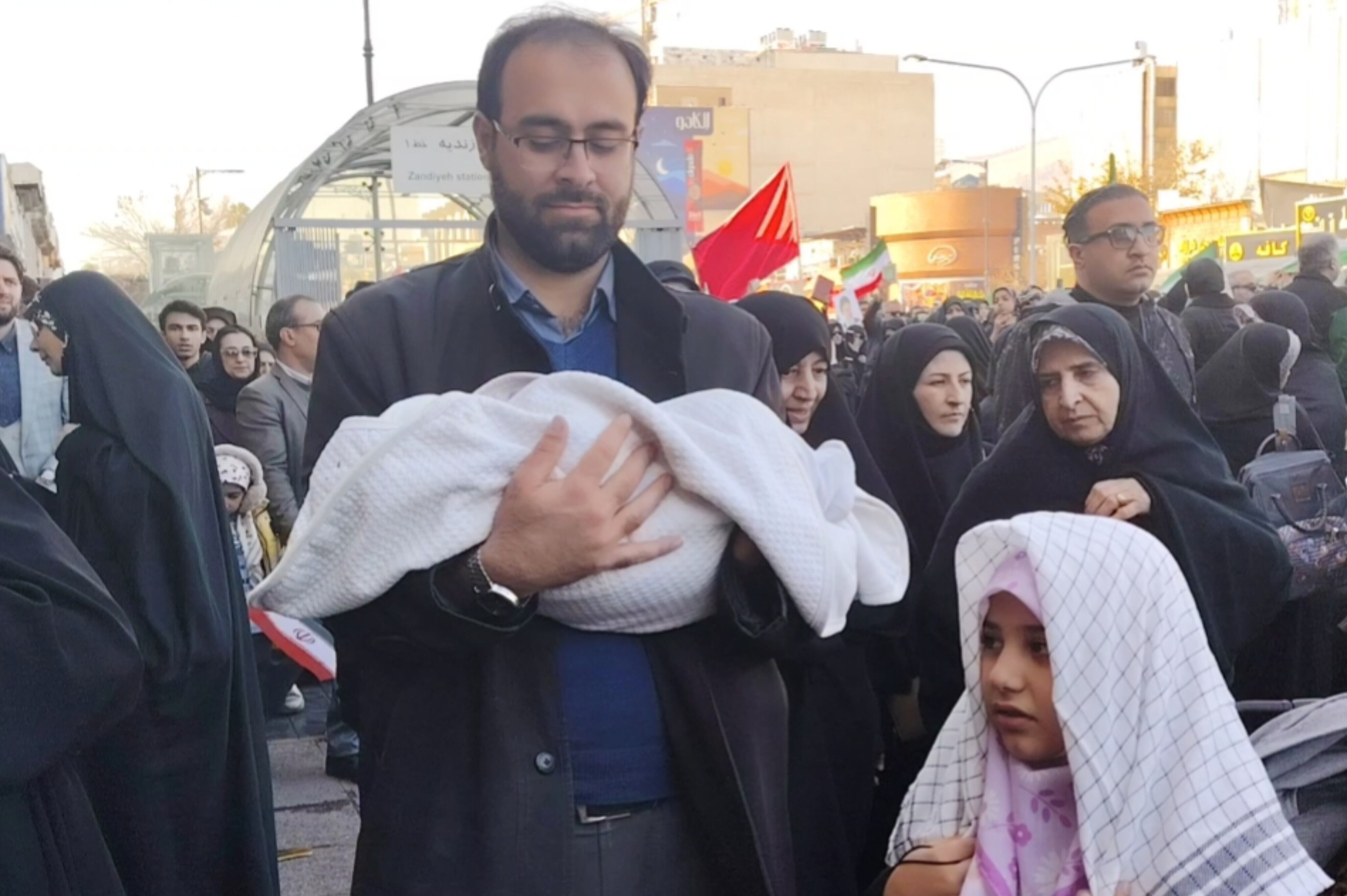 حضور پرشور شیرازی‌ها در محکومیت حوادث تروریستی اخیر