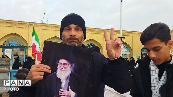 شهر نیشابور مشکی پوش شد ـ ۱ 