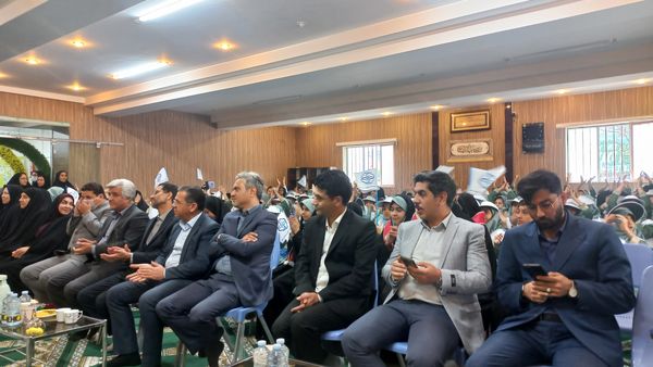 آئین افتتاحیه برنامه سفیران سلامت دانش آموزی استان خراسان رضوی در دبستان شاهد تحقیقی ناحیه ۶