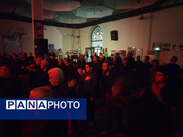 عزاداری به مناسبت شب عاشورا در مسجد حضرت صاحب الزمان(عج)