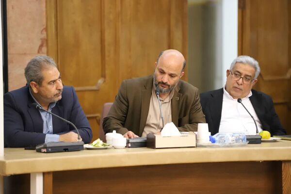 جلسه جمع‌بندی سفر اعضای کمیسیون آموزش مجلس به استان با حضور وزیر آموزش و پرورش 
