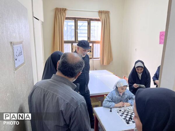 بازدید مسئولان ارشد کانون پرورش فکری از مرکز شماره ۴ بندرعباس