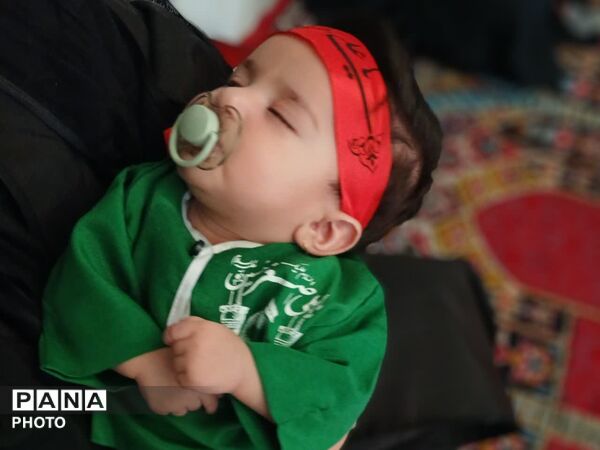 همایش شیرخوارگان حسینی در مسجد شهدا شهرستان کوهپایه