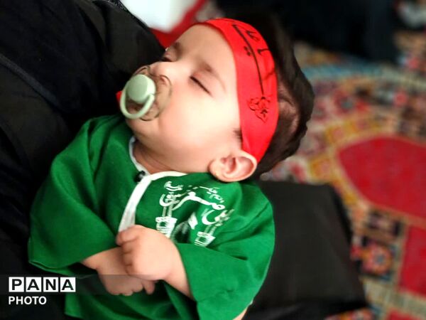 همایش شیرخوارگان حسینی در مسجد شهدا شهرستان کوهپایه