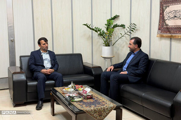 بازدید علی فرهادی سخنگوی وزارت آموزش و پرورش از خبرگزاری پانا