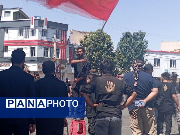 مردم قروه با شور حسینی در عاشورای امسال گردهم آمدند