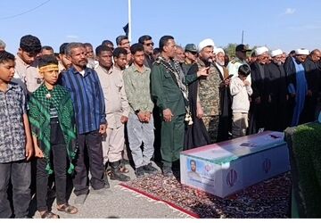 مراسم وداع با شهدای مدافع وطن در رودان 