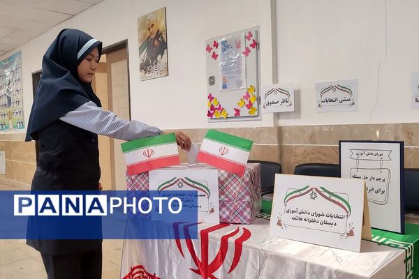 تمرین مسئولیت‌پذیری اجتماعی در مدارس شهرستان شهریار