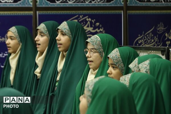 دیدار مدیرکل آموزش‌وپرورش یزد با نماینده ولی‌فقیه