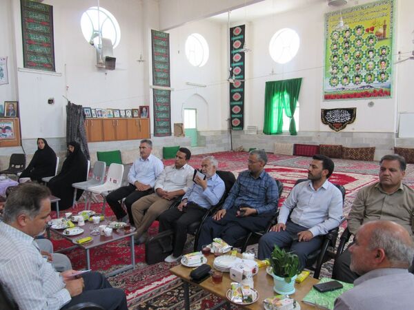 بازدید مسئولان اداره آموزش و پرورش خلیل‌آباد از پروژه‌های مهر 