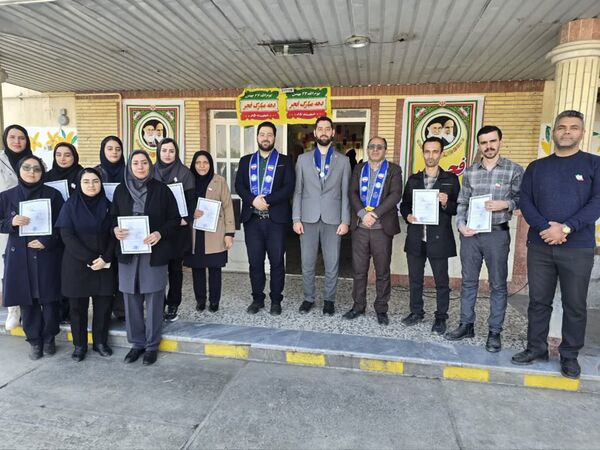 همایش وطن یار در دبستان حضرت علی اصغر گرگان 