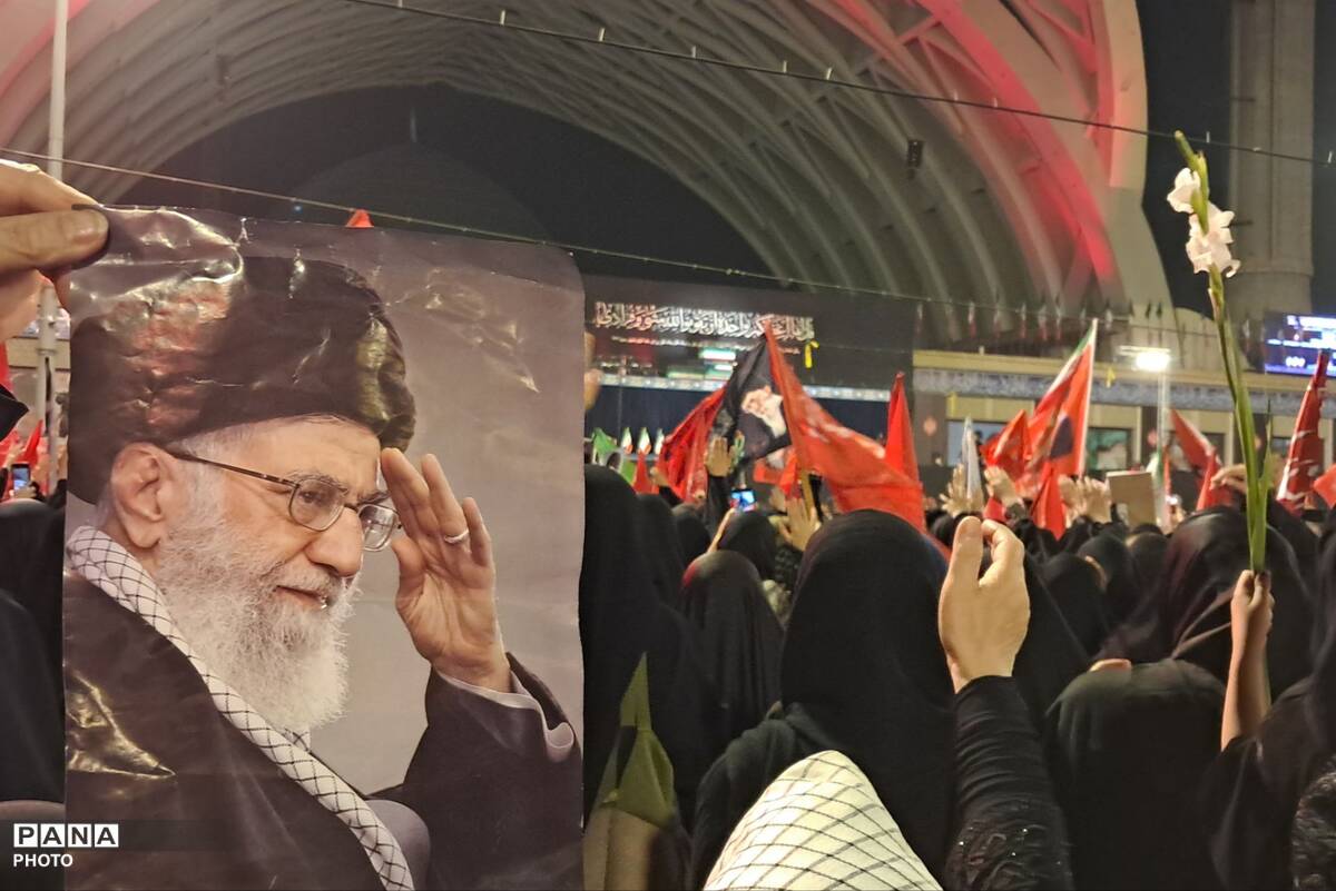 آیین وداع ملت ایران با پدر امت؛ خیزش یک ملت در سوگ رهبر شهید