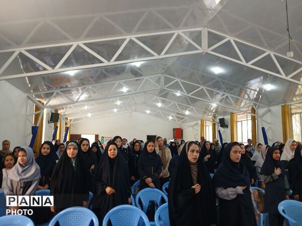 بدرقه پرانرژی هفتمی‌ها؛ از مدرسه تا اردوگاه باغرود