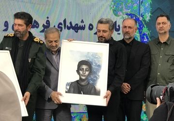 ایجاد فضای خلاق، پویا و تقویت فرهنگ ایثار در مدارس