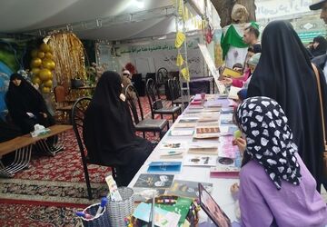 نمایشگاه گل یاس در مشهد