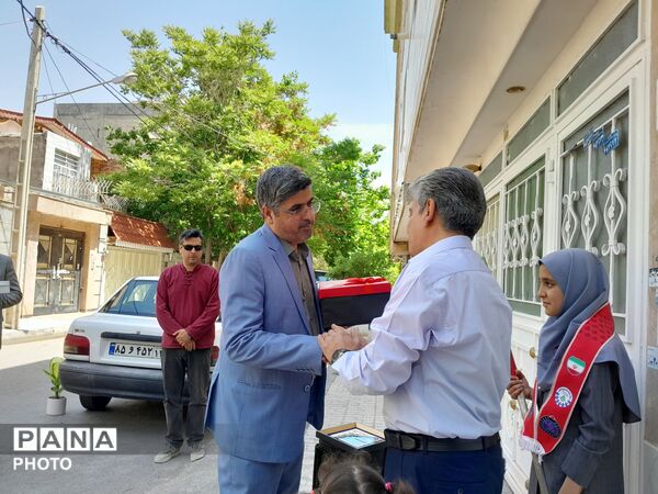 تقدیر از معلمان بازنشسته توسط آموزش و پرورش ناحیه سه
