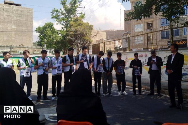 تجلی مشارکت در ترویج فرهنگ سلامت و محیط زیست  در دبیرستان پسرانه ملاصدرا