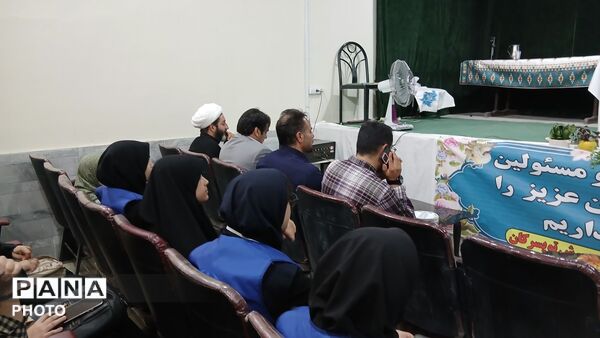 بازدید از کانون بعثت و جلسه هم اندیشی شهردار با پانای ها