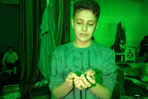 اولین روز حضور پسران ناحیه دو شهرری در مراسم معنوی اعتکاف 