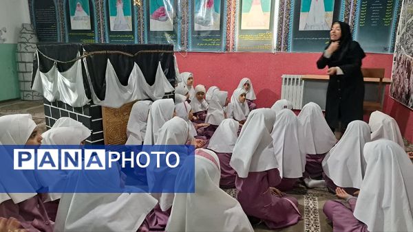 جشن تکلیف دختران کلاس سومی دبستان ام‌ البنین در دارالقرآن مرکزی یزد