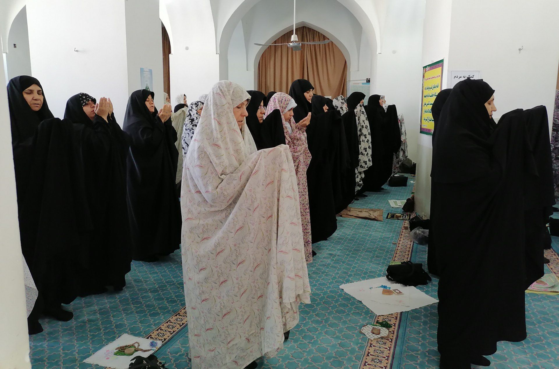 نماز جمعه در مسجد جامع شهرستان خلیل‌آباد