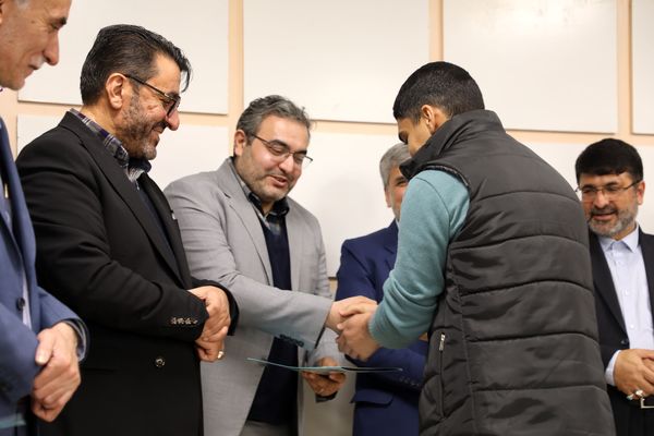 جشن ستارگان در تبادکان