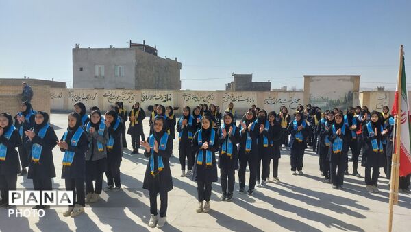  زنگ سپاس مربی در مدرسه حضرت مریم خانلق شیروان