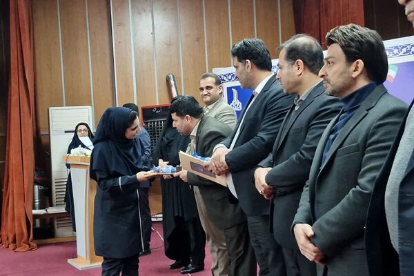 آیین تجلیل و اختتامیه طرح‌های آموزشی معاونت آموزش متوسطه و برگزیدگان رتبه‌های برتر آموزشی در قرچک