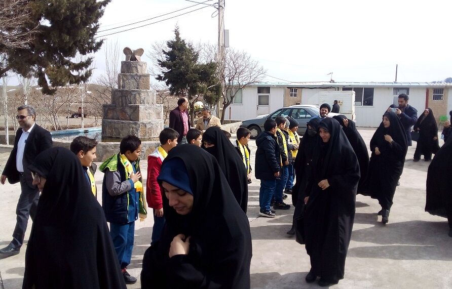 برپایی اردوی معاونان پرورشی مدارس قم در اردوگاه ملاصدرا