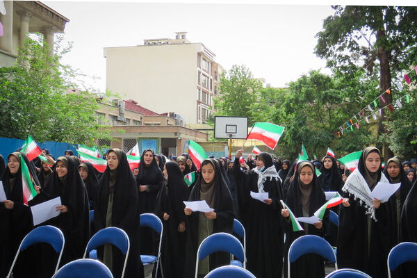 مراسم گلباران محل شهادت استاد شهید مرتضی مطهری 
