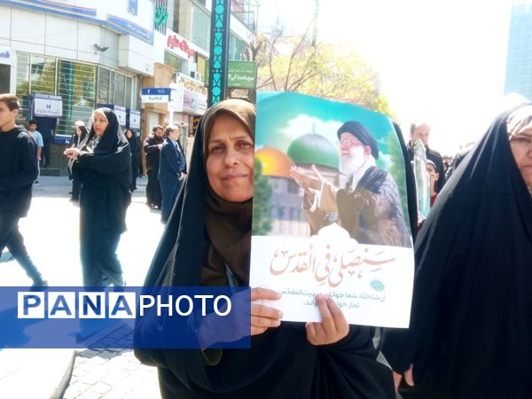 حضور پرشور مشهدی‌ها در راهپیمایی روز قدس؛ فریاد حمایت از فلسطین