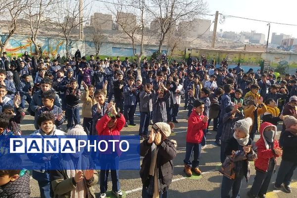 برگزاری جشن میلاد حضرت زهرا(س) و روز مادر در مدارس شهرستان پیشوا