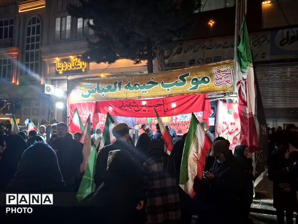 خدمات رسانی موکب های مردمی حسینه فضل نیشابور