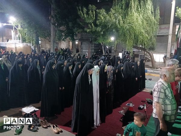نماز استغاثه در خروش حماسی هفتاد و پنجم
